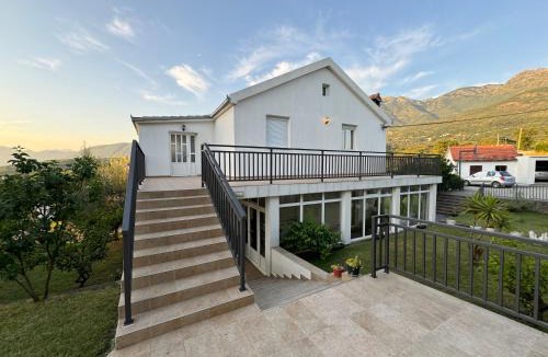 Radanovici Apartment | Apartment Raskovic