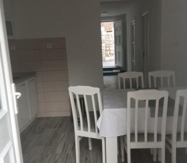 Perast Apartment | Apartment Rosić