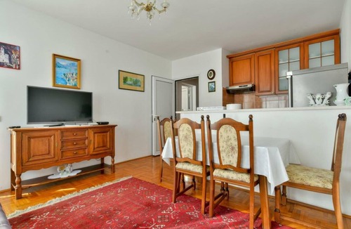 Sveti Stefan Apartment | Apartment RuzicaCharming 1-bedroom apartment with Sveti Stefan