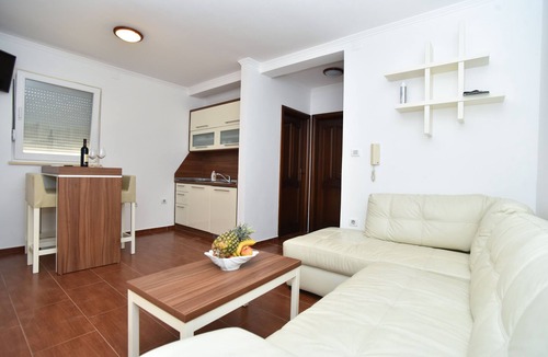 Sveti Stefan House | Apartment San Stefano