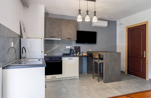 Lefkimmi Apartment | Apartment 'Starry Sky Luxury 6' with Shared Terrace, Wi-Fi and Air Conditioning