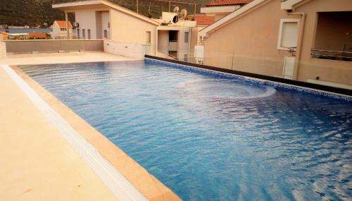 Denovici Apartment | Apartment Sun Village Goran