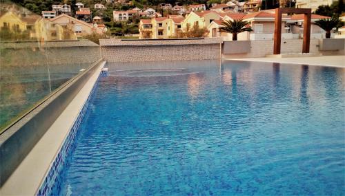 Denovici Apartment | Apartment Sun Village Goran