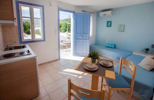 Livadi Apartment | Apartment 'Superior' with Balcony