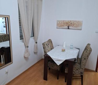 Dobrota Apartment | Apartment Sweet Home Vujović
