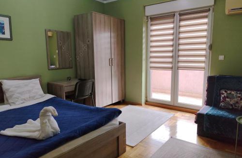 Podgorica Apartment | Apartment Temple