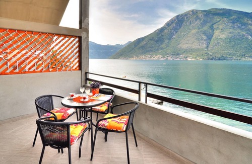 Lepetane Apartment | Apartment View of Sea