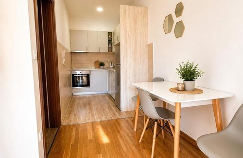 Maini Apartment | Apartment ViSi 101