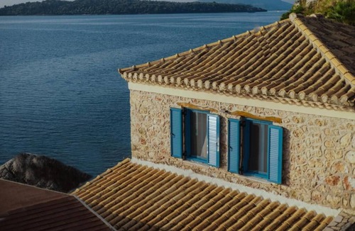 Nidri Apartment | Apartment with Balcony - Sea Mansion Lefkada