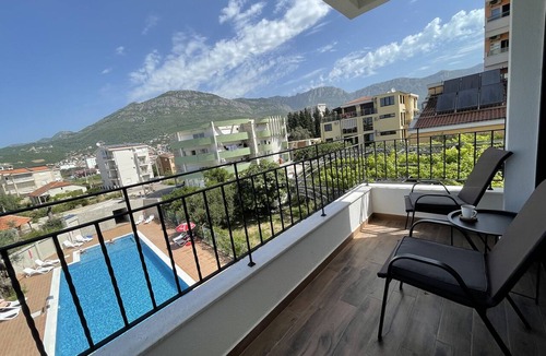 Bar Apartment | Apartment with pool, near the seaside, perfect for families with children