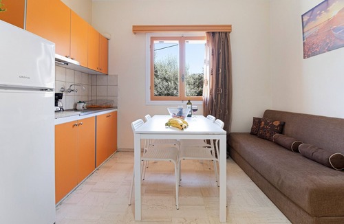 Nikiana Apartment | Apartment 'With Sea View M4' with Sea View, Wi-Fi and Air Conditioning