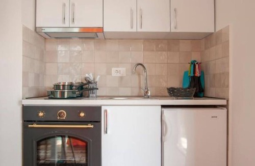 Prijevor Apartment | Apartment with Shared Balcony