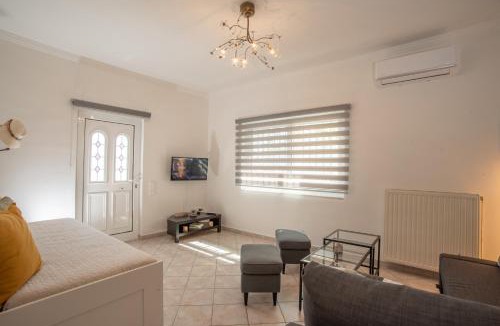 Kiveri Apartment | Apartment with view in Kiveri, near Nafplio