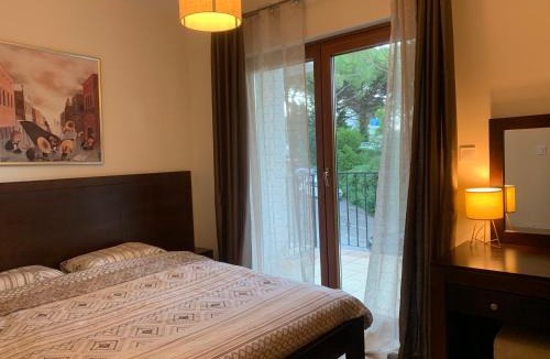 Topla Apartment | Apartments Amber House
