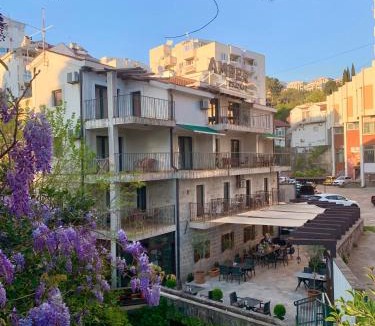 Topla Apartment | Apartments Amber House
