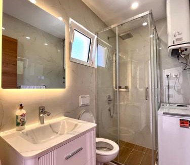 Utjeha Resort | Apartments Aura