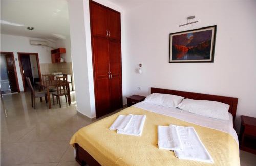 Sveti Stefan Apartment | Apartments Baron