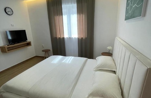 Gjerana Apartment | Apartments Basha 1 - Long Beach