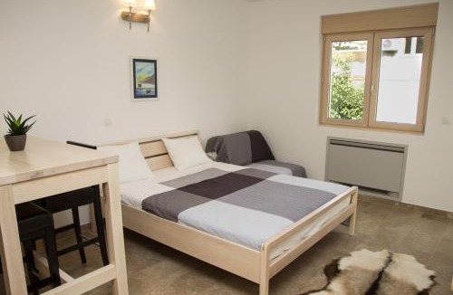 Sutomore Apartment | Apartments Brežanin