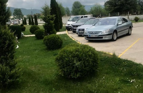 Niksic Apartment | Apartments & Camp Stanišić