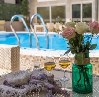 Petrovac Hotel | Apartments Del Mar