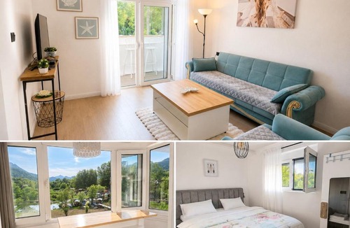 Virpazar Apartment | Apartments FLORA and boat cruising