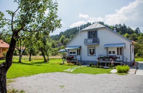 Donje Polje Apartment | Apartments Heaven