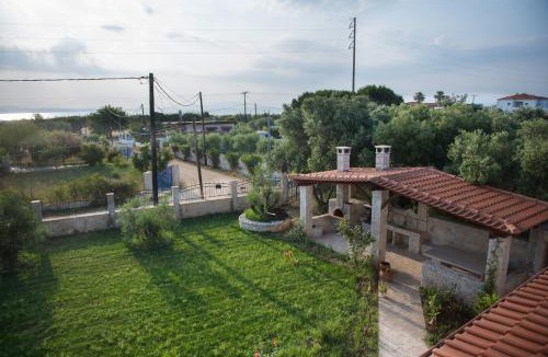 Portes Apartment | Apartments in a villa by the beautiful sea bay(2)