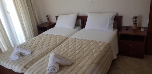 Roda Apartment | Apartments in Roda, Greece