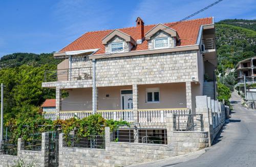Mrcevac Apartment | Apartments Ivana