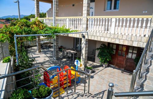 Mrcevac Apartment | Apartments Ivana
