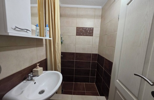 Virak Apartment | Apartments Javorje-The Wooden Haven