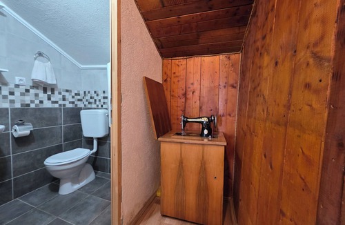 Virak Apartment | Apartments Javorje Žabljak - Rustic Peak Family Apartment