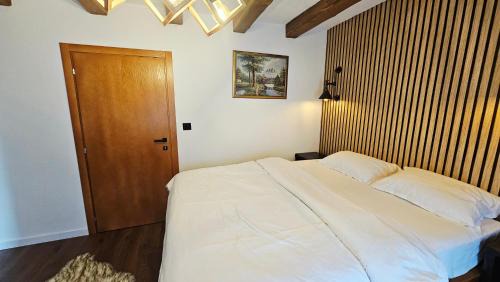 Plav Apartment | Apartments Kenan