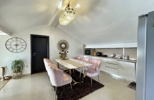 Sveti Stefan Hotel | Apartments Kentera
