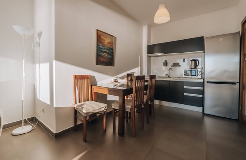 Bar Apartment | Apartments Kuce Lekovica snack bar- Bistro & Beach