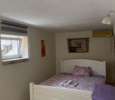 Risan Apartment | Apartments Lanmari