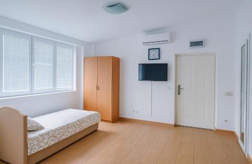 Dobra Voda Apartment | Apartments Lejla