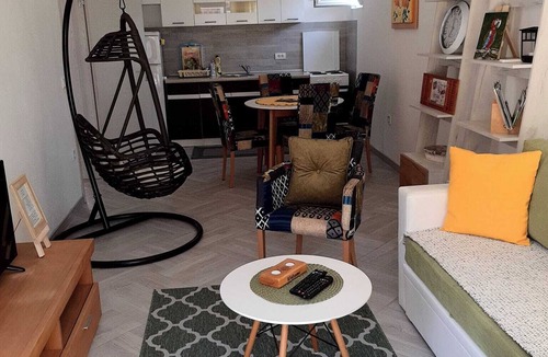 Burtaisi House | Apartments Maljevic Number 1