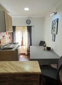 Lepetane Apartment | Apartments MaXhit