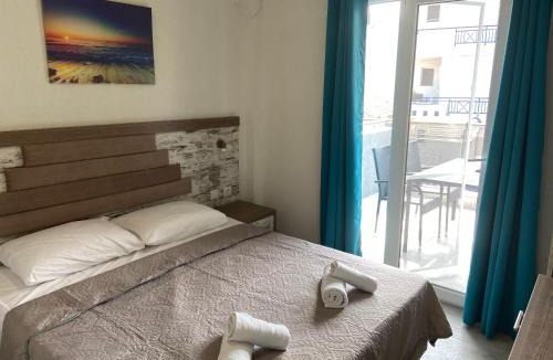 Polichrono Apartment | Apartments Miki