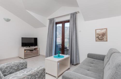 Dobrota Apartment | Apartments Miramar
