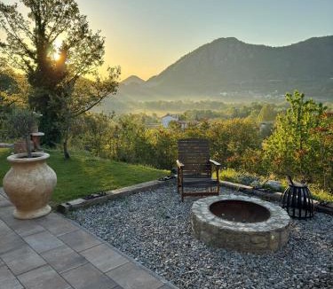 Virpazar Apartment | Apartments Monte Green
