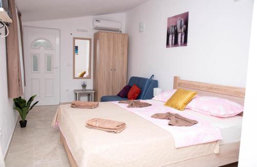 Karuc Apartment | Apartments Nino Skadar lake