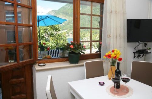 Lepetane Apartment | Apartments Oasis