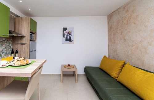 Sutomore Apartment | Apartments Oktopus (39581-A10) - Sutomore