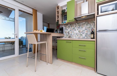 Sutomore Apartment | Apartments Oktopus (39581-A10) - Sutomore