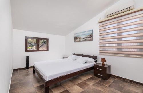 Prcanj Apartment | Apartments Pajovic