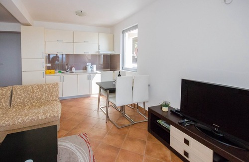 Dobra Voda Apartment | Apartments Palma