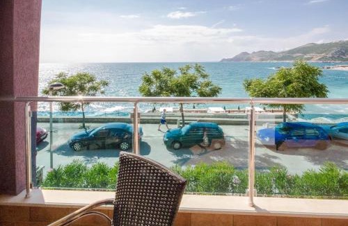 Dobra Voda Apartment | Apartments Palma